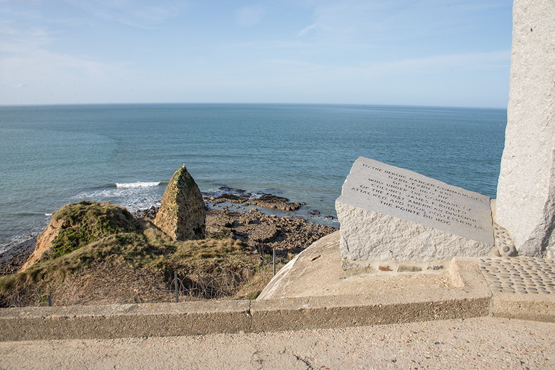 _JJC5186 La Pointe du Hoc+++.jpg