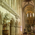   Nef de la Cathédrale de Bayeux